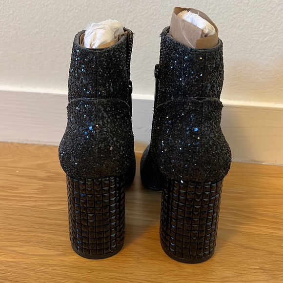 Michael Kors Arabella ankle boots - Picture 4 of 6